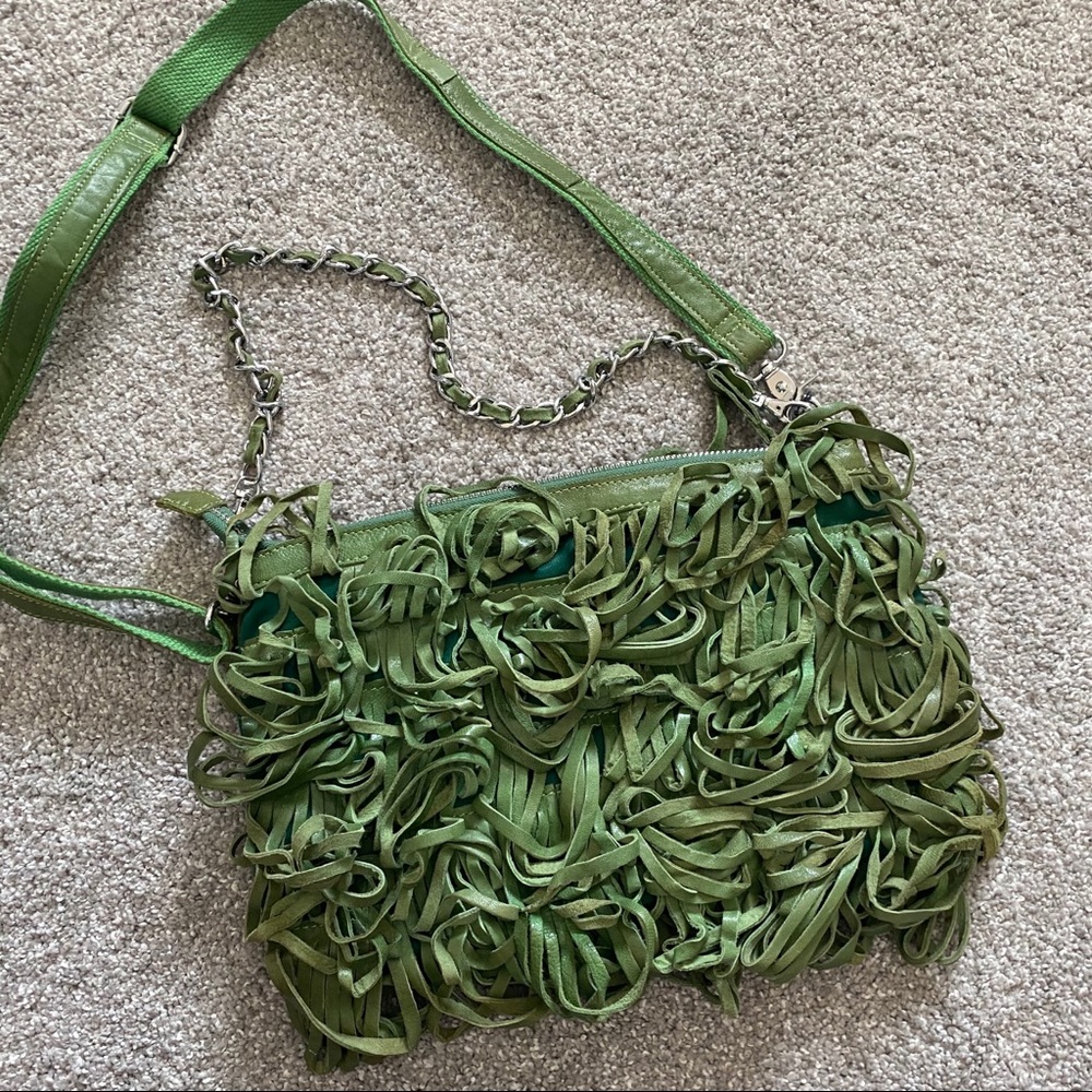 Soft leather loop crossbody bag NWT - Picture 4 of 9